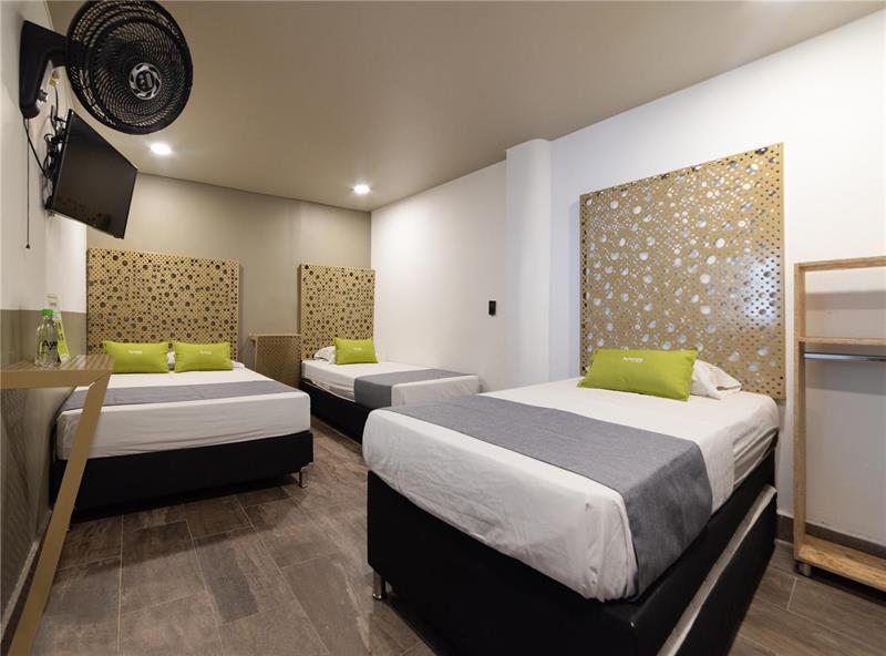 Hotel Prestige Меделин Екстериор снимка