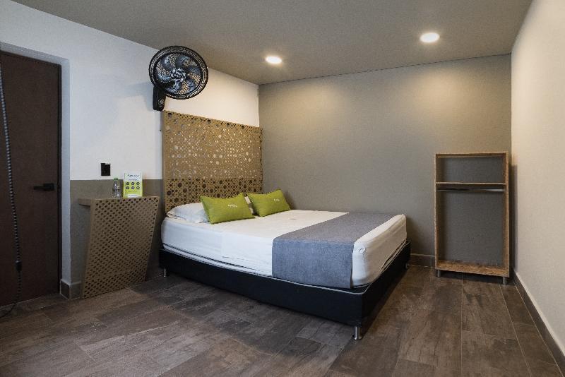 Hotel Prestige Меделин Екстериор снимка