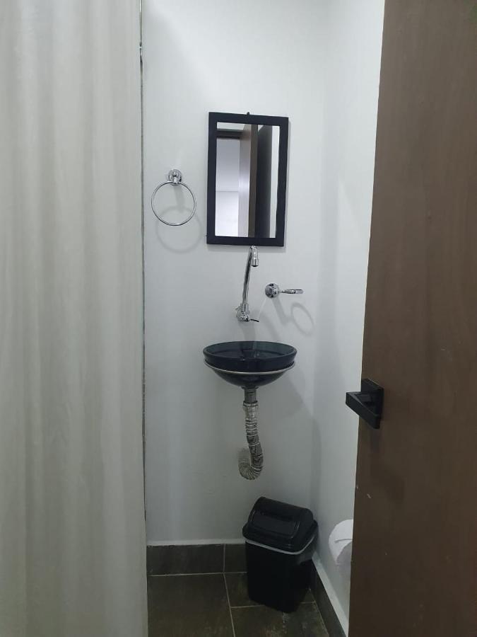 Hotel Prestige Меделин Екстериор снимка